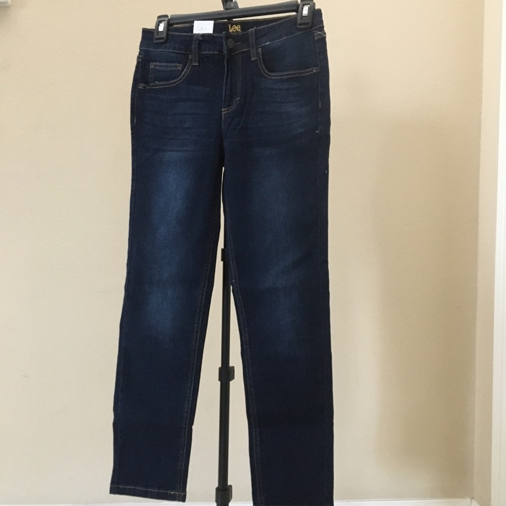 Lee Straight fit Boys Blue Jeans. Size 10